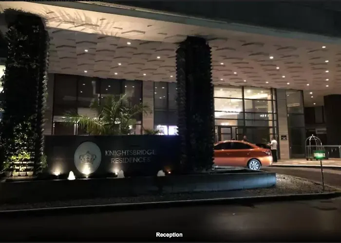 Knightsbridge Aparthotel